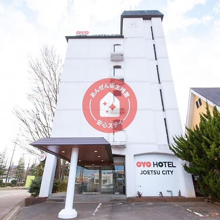 Oyo Joetsu City Hotel Kasugayama Buitenkant foto