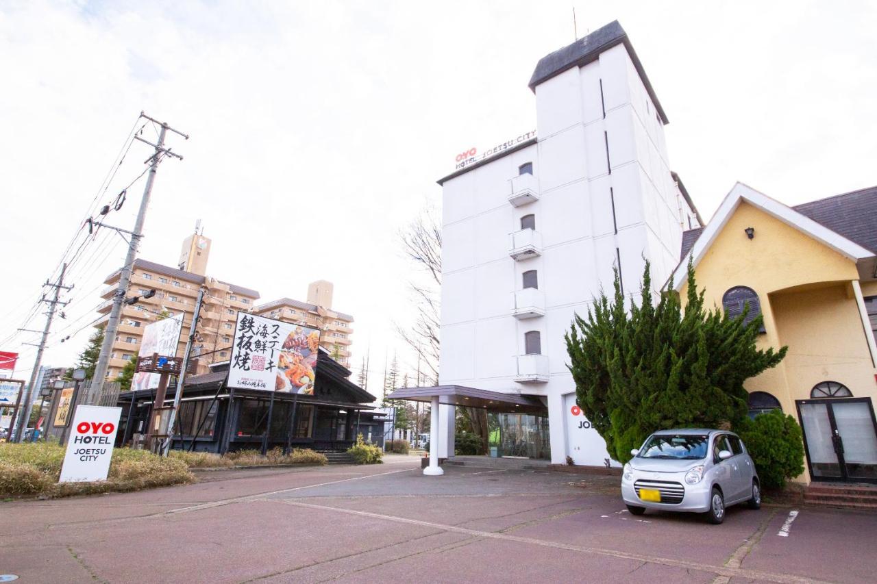 Oyo Joetsu City Hotel Kasugayama Buitenkant foto